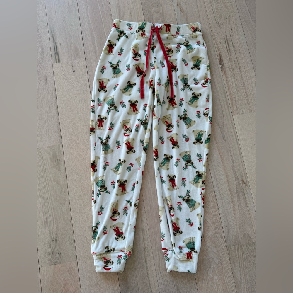 Women’s holiday pajama pants